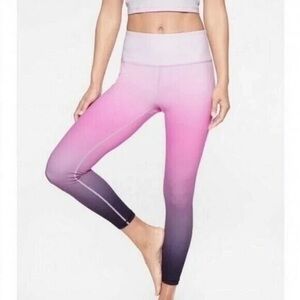 Athleta Elation Ombre 7/8 Tight Leggings in Spring Night Size Small Pink Purple